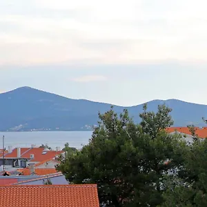 3* krevet i doručak And Anika